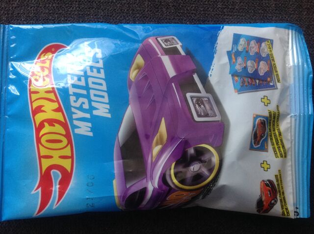 File:2014 Mystery Pack (euro).jpg