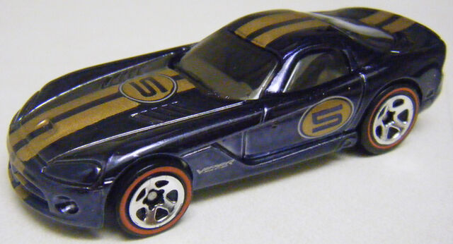 File:06 Viper - ClassicsBlack.jpg
