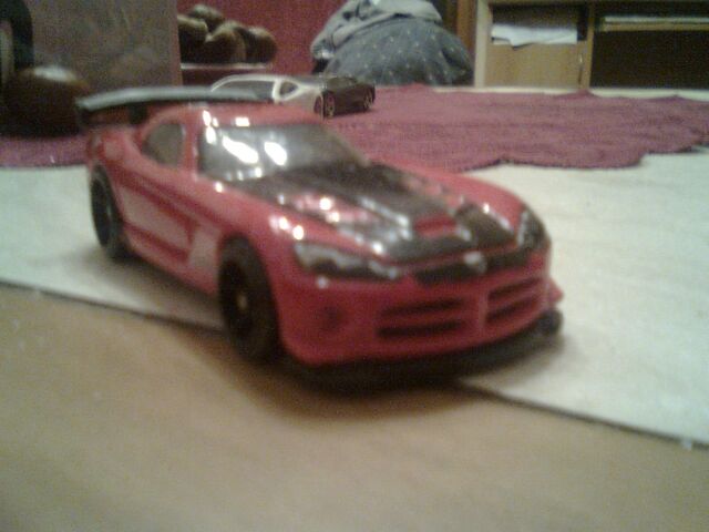 File:'08 Viper SRT10 ACR.jpg
