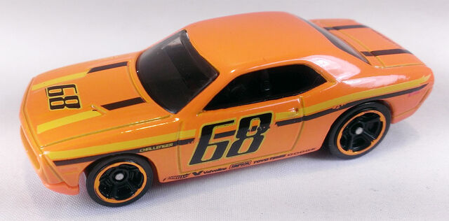 File:DodgeChallengerConceptCFJ11.jpg