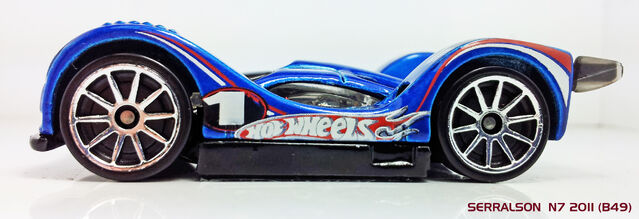File:LOW C-GT FIRST E.jpg