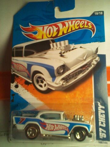 File:2011 HWR '57 Chevy-White3.jpg