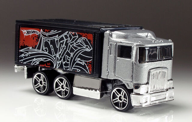File:Hauler06RF.jpg