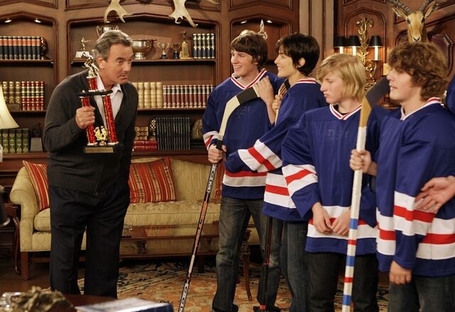 Datei:Promo-pics-4x06-Happily-ever-after-how-i-met-your-mother-2552080-1000-686.jpg