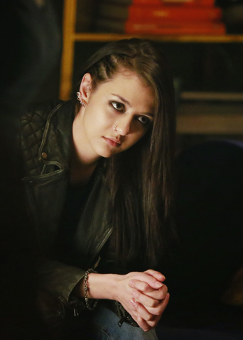 File:Rebecca Sutter.png