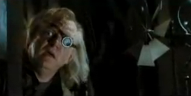 File:Mad-Eye Looking.png