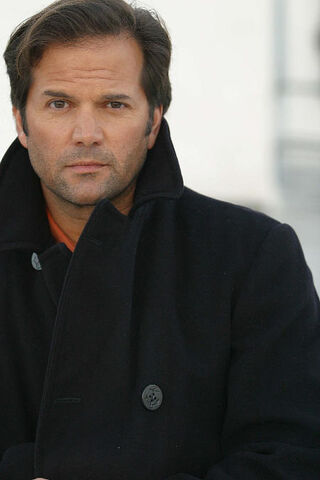 Fichier:Phillip-troy-linger-307842.jpg