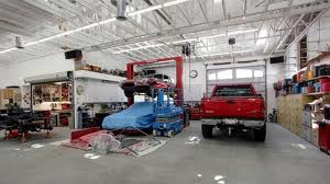 File:Car garage.jpg