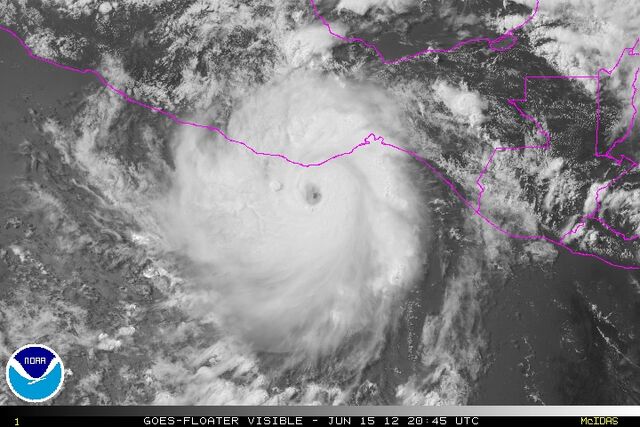 File:Carlotta near peak intensity.jpg