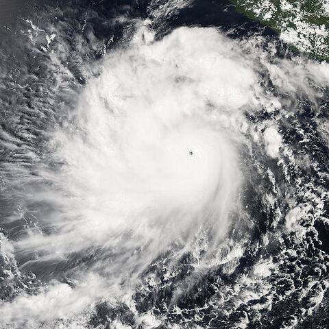 File:Hurricane javier 2004.jpg