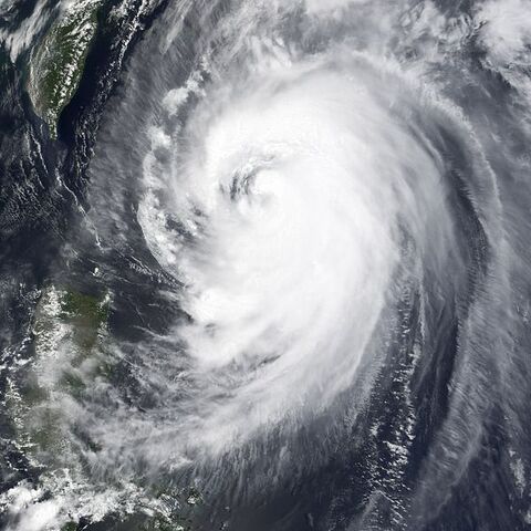 File:Typhoon Nida 19 may 2004 0225Z.jpg