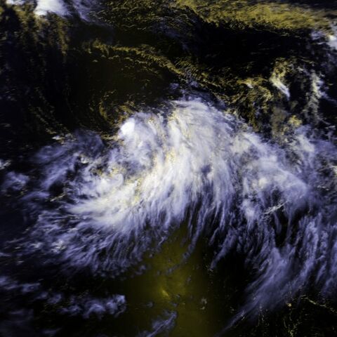 File:TD 17W 13 aug 1996 0118Z.jpg