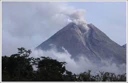 File:Volcano (26).jpg