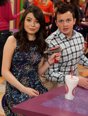 Icarly-ibattle-chip-145
