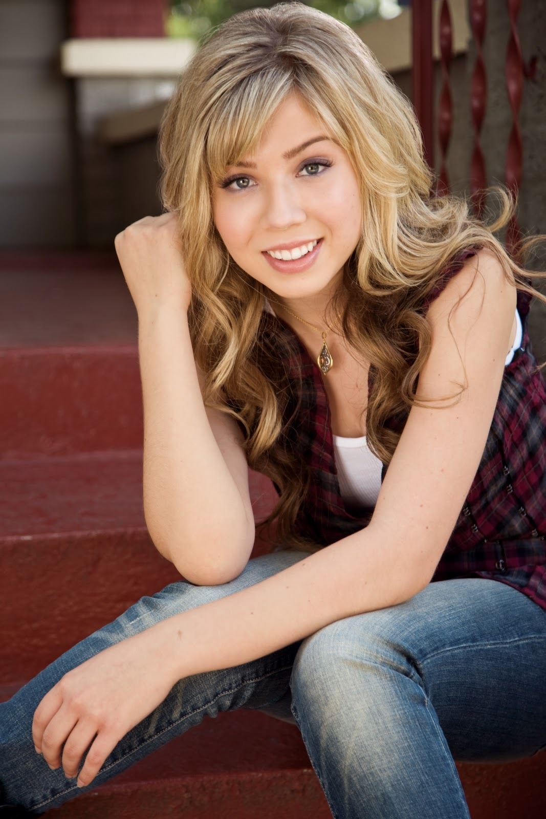 naked photos of jennette mccurdy - anastasia lux pussy prim taylor handjob