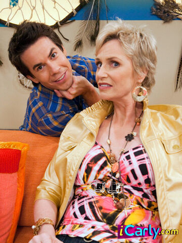 File:Pam and spencer.jpg