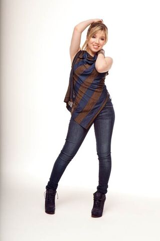 File:Jennette McCurdy Photoshoot.jpg