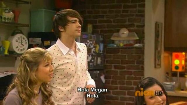 File:Drake en icarly (ibloop).jpg
