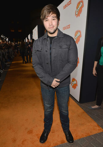 File:Nathan+Kress+Premiere+Paramount+Pictures+Fun+cV sYwNrU ol.jpg