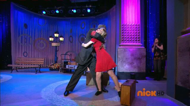 File:JennetteMcCurdy iCarlyS3E10iWasAPageantGirlClip2caps37.jpg
