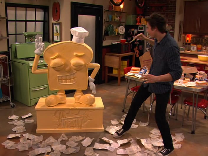 Toasty the Baker | iCarly Wiki | FANDOM powered by Wikia