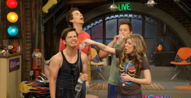 File:ICarly Marathon.png