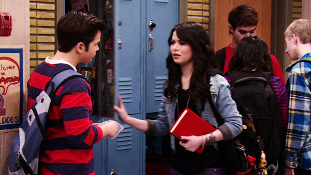 File:IOaR-CreddieScreencaps-26.jpg