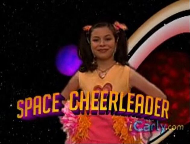 File:Carly as Melanie Higgles.jpg