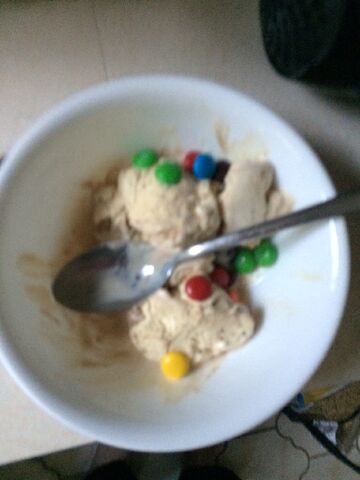 File:Samoanas ice cream candy.jpeg