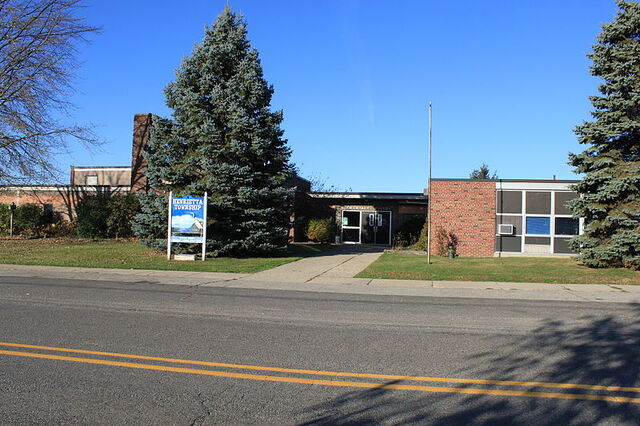 File:Pleasant Lake, Michigan.jpg