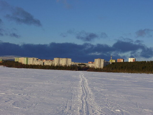 File:Polyarnye Zori.jpg