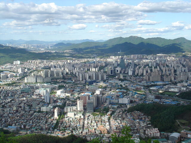 File:Anyang, Gyeonggi.jpg