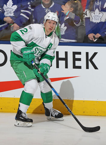 File:Hunwick Leafs.jpg