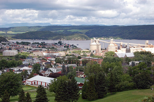 File:La Baie, Quebec.jpg