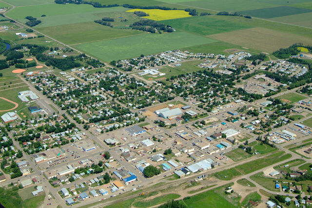 File:High Prairie, Alberta.jpg