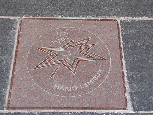 File:Mario Lemieux star on Walk of Fame.jpg