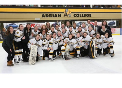 2017 NCHA women's champs Adrian Bulldogs