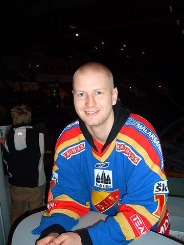 File:Michael Holmqvist.jpg