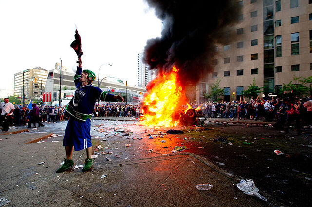 File:Riot in Vancouver.jpg