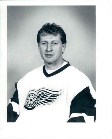 File:Torrierobertson.jpg