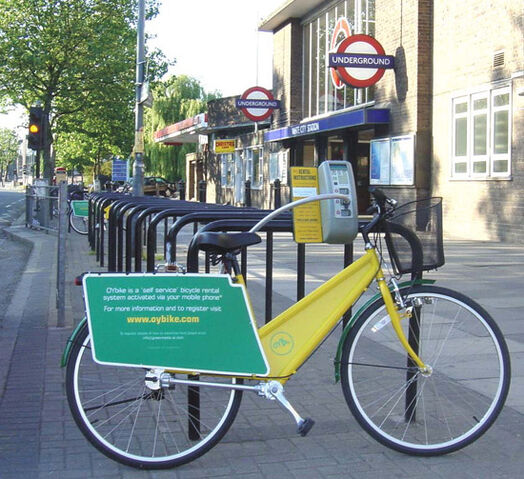 File:OYBike And Lock.jpg