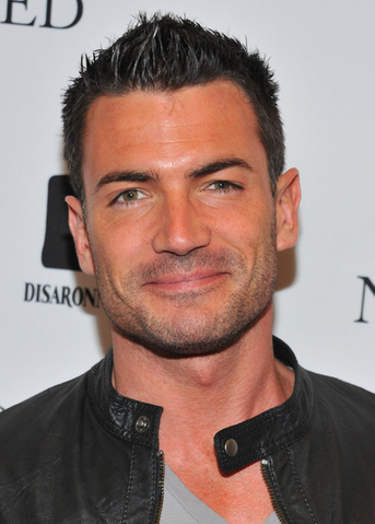 File:Aiden Turner.png