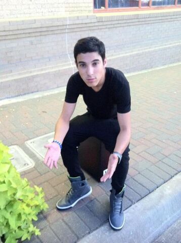 File:Tumblr m8u9jbJ8bX1rb3hkwo1 500.jpg