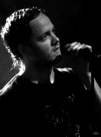 File:Dan reynolds.jpg