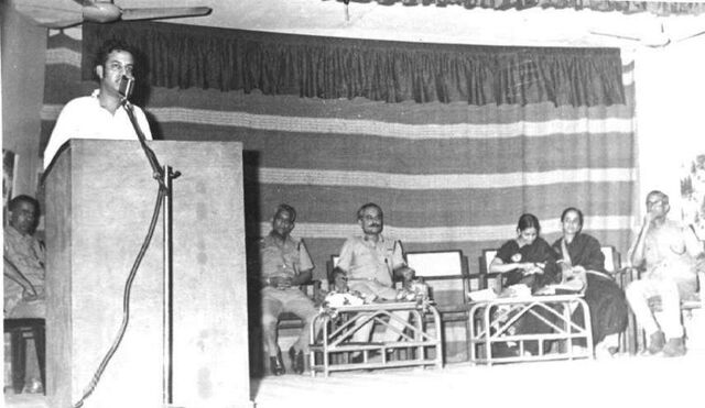 File:800px-HGs-Dhu-Col1.jpg
