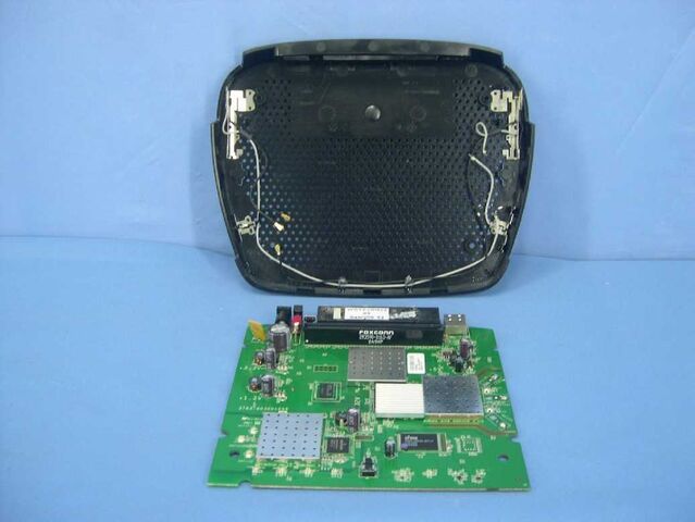 File:Linksys WT610N v2.0 FCCe.jpg