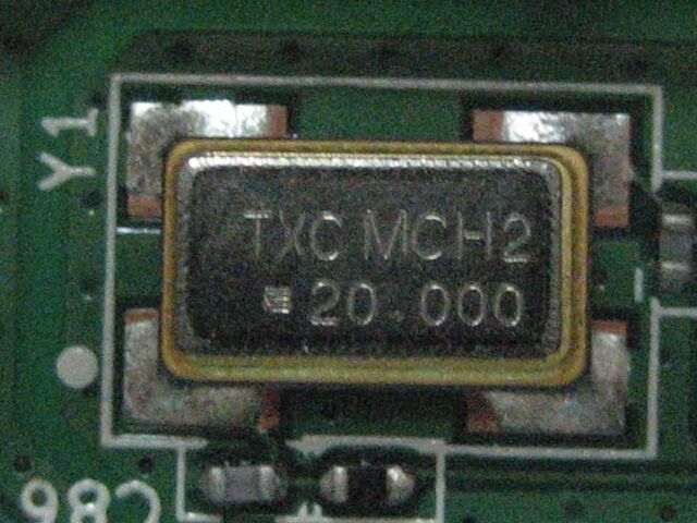 File:Netgear WNR2000 v2.0 FCCm.jpg