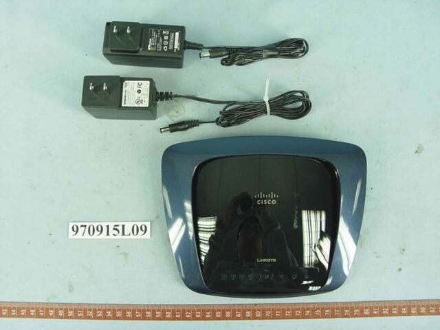 File:Linksys WRT400N v1.0 FCCa.jpg