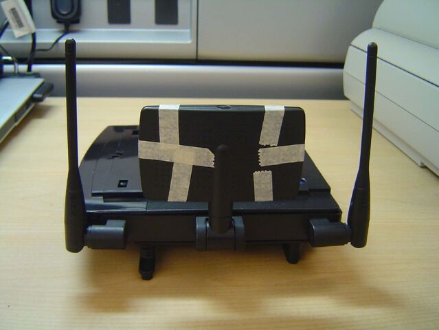 File:Linksys WRT600N FCCc.jpg