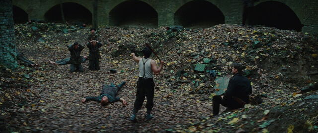 File:Donny points at Ludwig.jpg